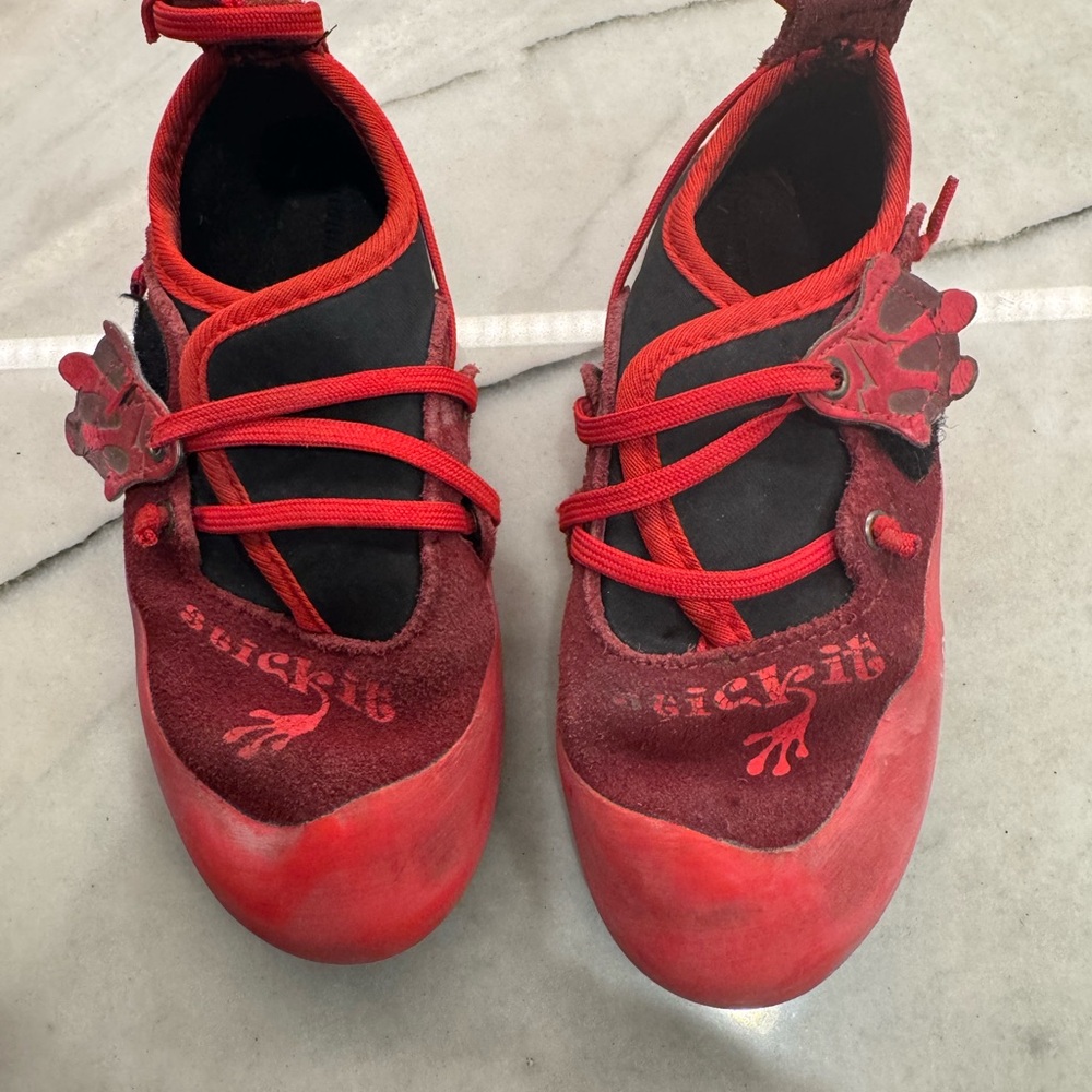 Kids Climbing Sneakers - Red and Black